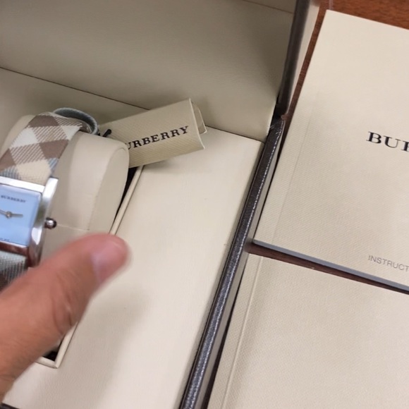 Authentic Burberry Watch Like new! Our price is FIRM. - Picture 5 of 8